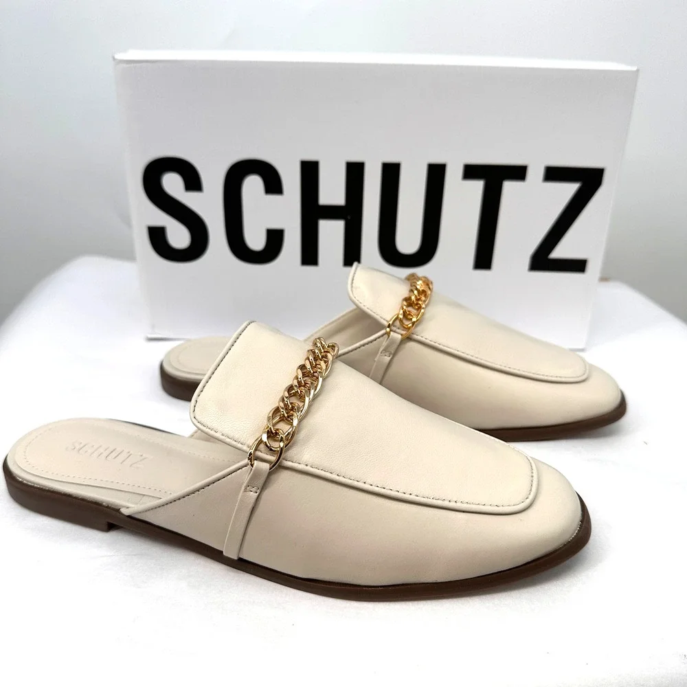 SCHUTZ New in Box Evereve Desmond Loafer in Ivory Pear with Gold Chain // 6